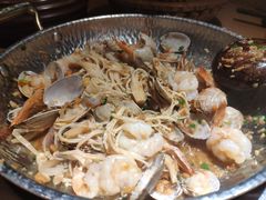 花甲爱上脆脆虾-吃饭皇帝大(合生汇店)
