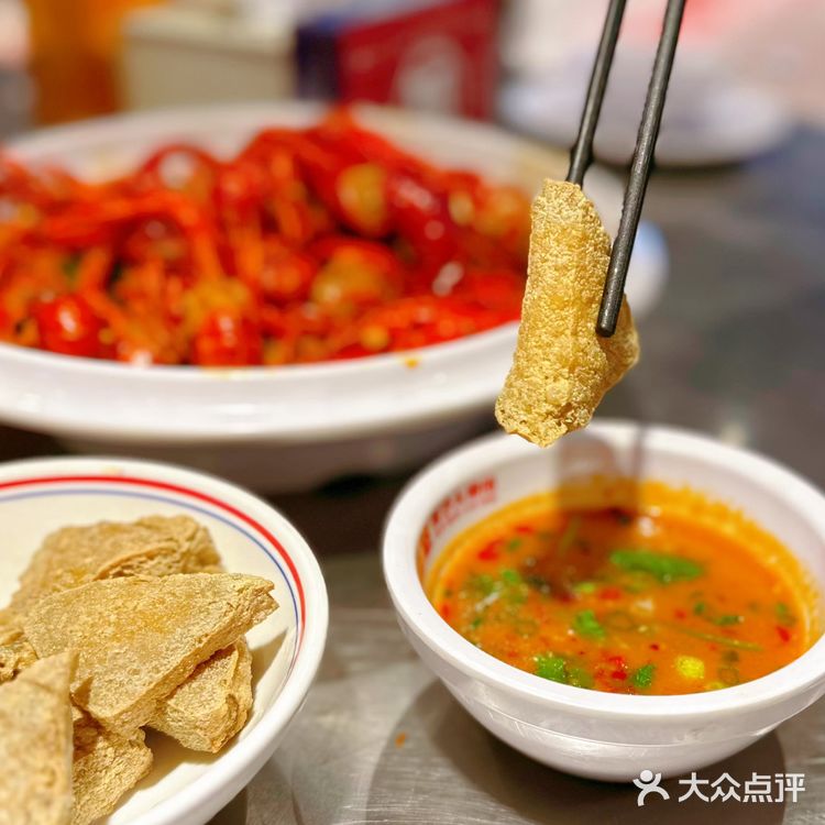 🔵蛮憨憨|我的2️⃣0️⃣2️⃣4️⃣年第一顿小龙虾‼️