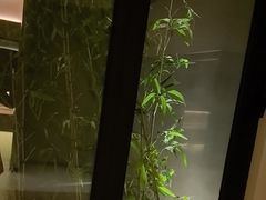 -涨巢·潮玩水疗局