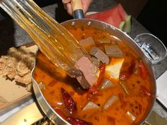 赠鸭血-麻路成都火锅(柏威年店)