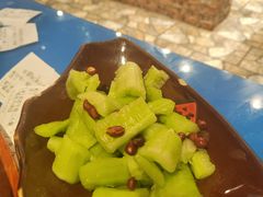 拍黄瓜-破瓦寒窑·地摊烤羊排