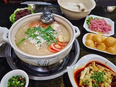 -黔府豆米火锅野菜馆(南马店)