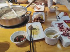 -养牛邓·潮汕牛肉海鲜自助火锅(广州店)