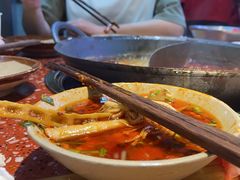-赵美丽·重庆社区火锅·直营店(火车东站·中豪国际店)