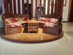 -迪庆藏族自治州博物馆