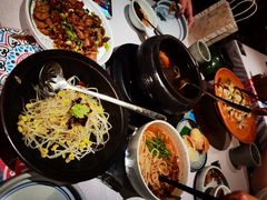 -云海肴·汽锅鸡·云南菜(天山百盛优客店)