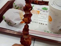 -华莱士·全鸡汉堡(沧源店)