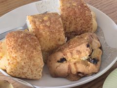 -Dough&Joe团憩(瑞虹天地月亮湾店)