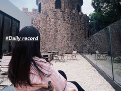 -J Create城市露营咖啡·简餐·宠物(上海动物园店)