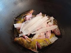 -江湖水乡铁锅炖魚(周庄嘉园店)