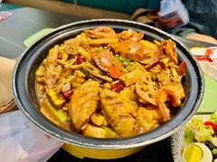 -多嘴超级肉蟹煲(中街恒隆故宫店)