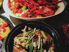 -沪小胖小龙虾(淮海中路旗舰店)