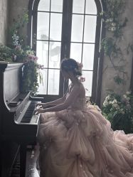 -雪中彩影婚纱摄影·微光艺术中心