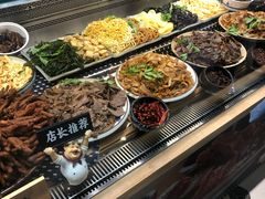 自助取餐区-留夫鸭(巴黎春天宝山店)