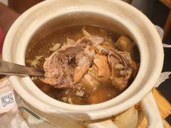 镇店一品老鸡汤-顺风汤馆·广府粤菜(江宸天街店)