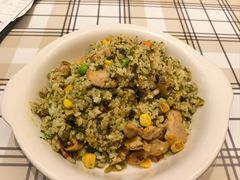 酸菜罗勒鸡肉饭-菲滋意式餐厅(富阳东方茂店)