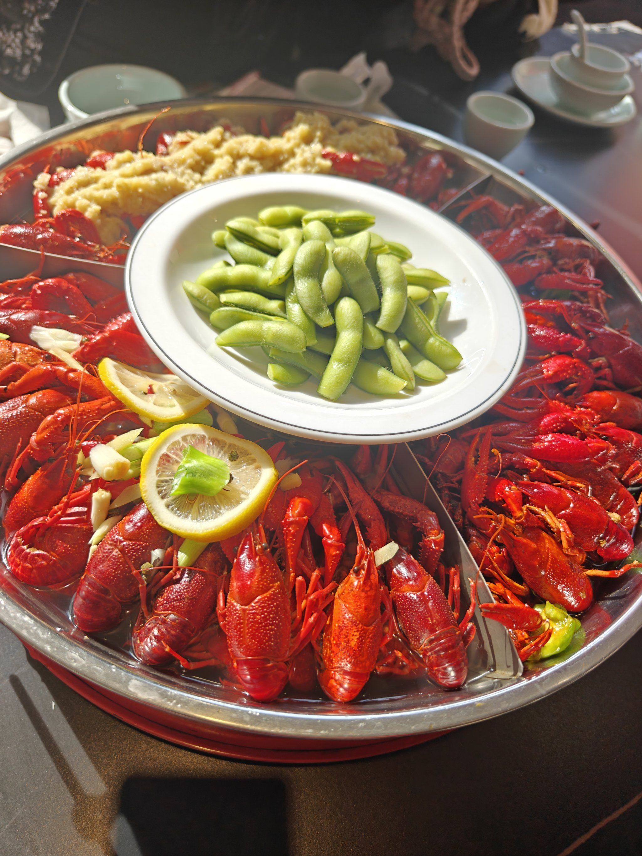 小龙虾拼盘,谁敢来一战?