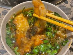 -肖肖酸萝卜鱼火锅(总店)