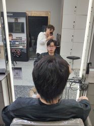 -苏豪路易士·嘉玛发廊