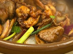 -胡须佬鸡煲四季火锅店(石厦西村直营店)