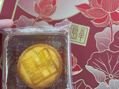 -上海半岛酒店·半岛精品店
