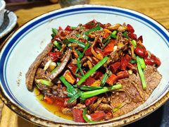 -萬家灯火·私房湘菜·22年老手艺(南岭大道店)