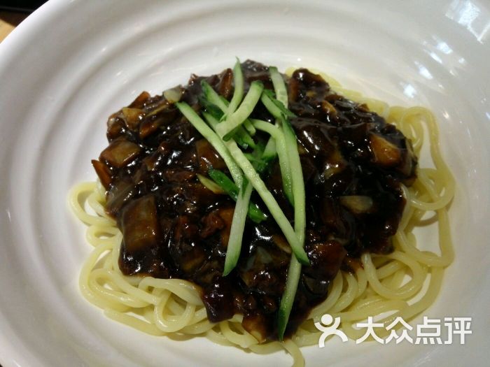 火炉火芝士排骨(东源大厦店)炸酱面图片 第1张