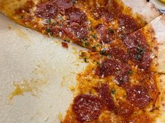 腊肠芝士披萨-PIZZA BIANCA(万象城店)