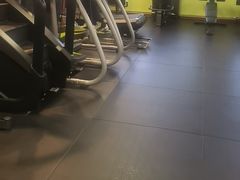 -英特健身俱乐部