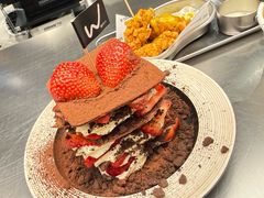 -W COLLECTIVE  DESSERT SHOP