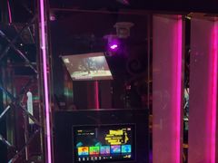 -温莎KTV(珠江路店)
