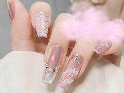 -安吉拉·纤纤玉指美甲美睫创意中心