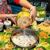 在三亚！！5天吃了3次的椰子鸡！好好吃！