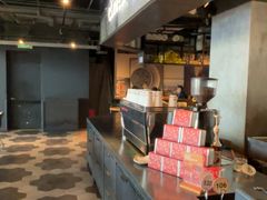 -Wagas沃歌斯(虹桥机场T1店)