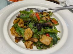 -万龙洲海鲜(大兴绿地缤纷城店)