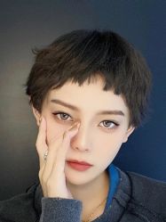 -阿莲新妆护肤造型