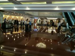 -广东大厦酒店(广州北京路步行街纪念堂地铁站店)