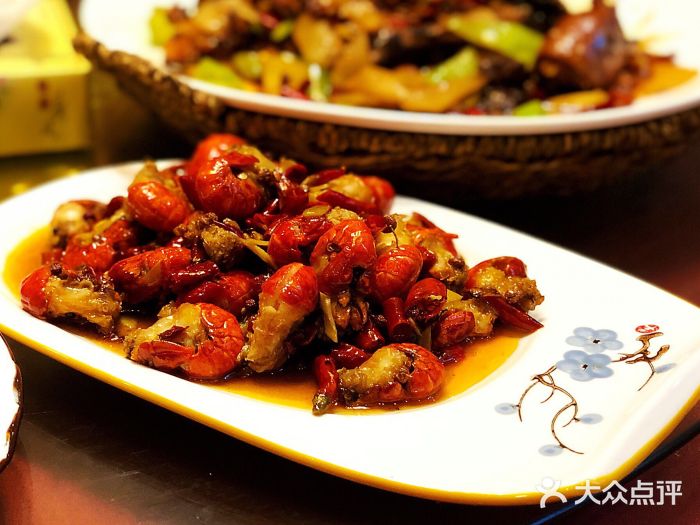 满堂春特色餐馆图片