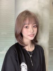 -东秀护肤造型
