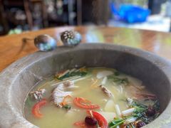 -抚仙湖生态石锅鱼野生菌(告庄店)