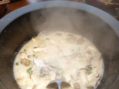 -咕嘟草帽鱼·牛奶一样的鲜鱼汤(包河万达广场创始店)