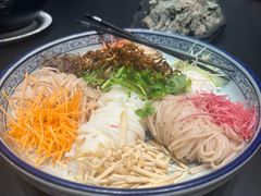 七彩凉米线-福照楼汽锅鸡·云南菜(护国路店)