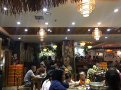 大堂-萬家灯火·私房湘菜·22年老手艺(南岭大道店)