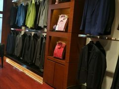 -宇翔服饰(双井桥东首城国际店)