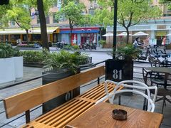 露天位-81BAKERY(大学路店)