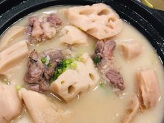 莲藕筒骨汤-四海之家(蛇口店)