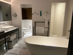 -郑州建业艾美酒店