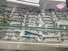 -利客来眼镜店(崂山百货店)