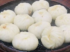 -舒小笼松针小笼包