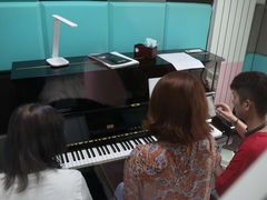 -梅纳·钢琴声乐架子鼓Mena Music(双井店)